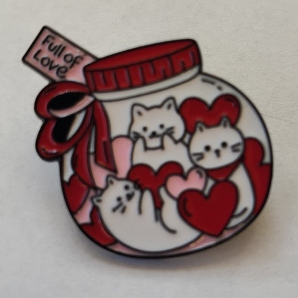 Cute Cats In a Jar With Hearts Pin Kitty Lapel Hat Brooch